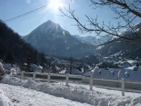 CAUTERETS - Chalet L'Escapade, fine amenities, sleeps 2 to 15