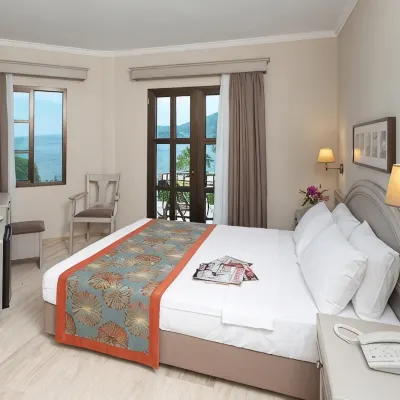 Torbahan Hotel Hotels near Cennet Koyu