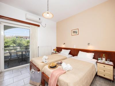 Kosmas Apartments