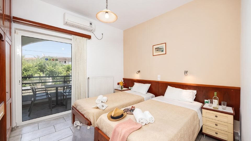 Kosmas Apartments
