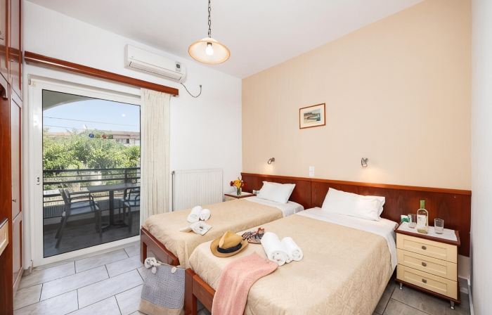 Kosmas Apartments