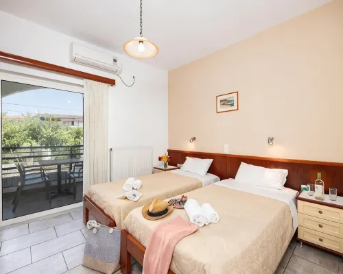 Kosmas Apartments Hotel di Roda