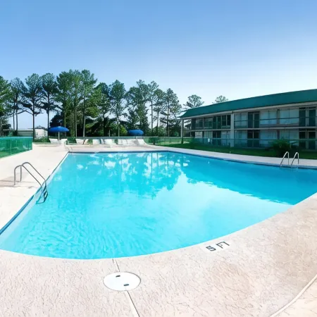 Travelers Inn Douglas By OYO US-441