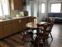 Cottage on The Lake Hotels in Spink County