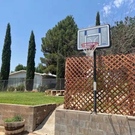 Marvelous 3-bedroom house with great outdoor spaces in La Verkin