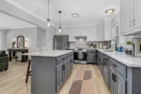 Family House! Modern Cottage - ห้องครัว