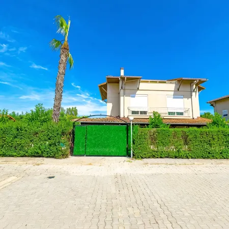 Paradise Town Villa Hazel