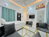 Kamara Lakeview Hotel Hoteles en 