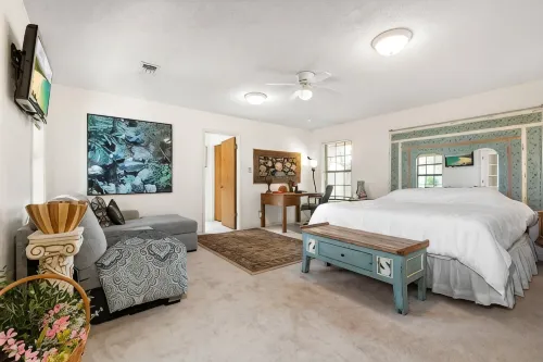 Luxury Private Ranch Duplex Peaceful, Beautiful, Safe, Clean - Paradise Found!!