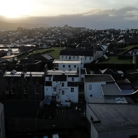 Lerwick Penthouse Apartment Отели в г. Леруик