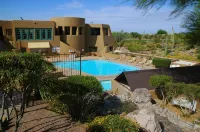 Gold Canyon Golf Resort - Pools