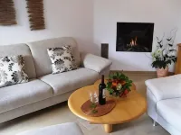 120 meters to the lake - studio-apartment with top equipment/3 bedrooms - Homestays