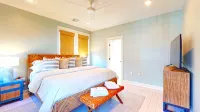Carlton Landing Vacation Home with EV Charging - 4-Star