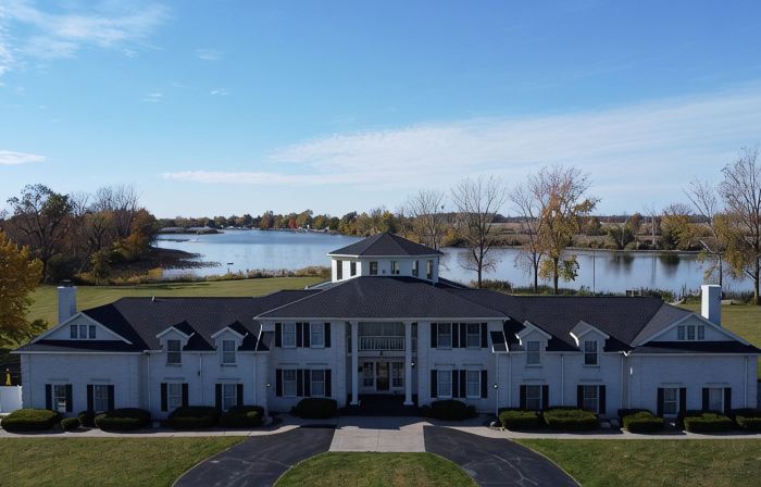 Eagle Isle Wings North Wing Relaxing Waterfront Getaway Near Cedar Point
