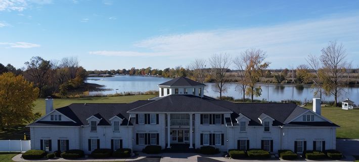 Eagle Isle Wings Spacious 8 bedroom Split Townhouse on the Sandusky River Hotels in Sandusky County