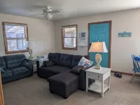Charming 2-bedroom cottage near ocean in Buxton with AC, WiFi, Pets OK - 3-Star