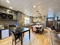 Stunning custom comfy home in quiet NW Billings