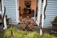 NON SMOKING Private Suite in Edmonds Bowl w Sound view.