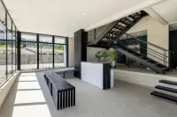 Brand New Lux Condo in Avitat - Wifi