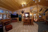 Secluded & Spacious Log Cabin Lodge Located in Western Nebraska - Pet-Friendly! - Træningscentre