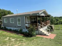 Ben Ranch Cabin #1 . Located in century old Pecan Orchard, historic Osage County - 2-Star