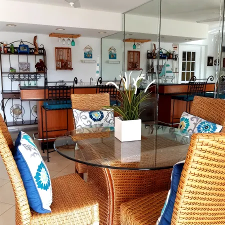 Oceanfront, 2 Pools, Lagoon, Tennis, Picketball, Marina, Fishing & Great Views!