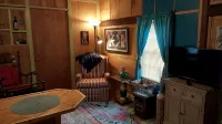 Sweet Suite 3 Minutes to  Dupont State Forest!  Take a Hike or Bring Your Bike! - Homestays