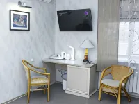 Domashny Ochag Hotel فنادق في أوختا