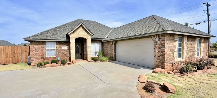 Family friendly home in Elgin15 min from Fort Sill Ξενοδοχεία στην πόλη Comanche County