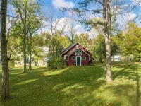 Excellent FingerLakes- Owasco Lake Waterfront Vacation Home-Kayakers Paradise!!