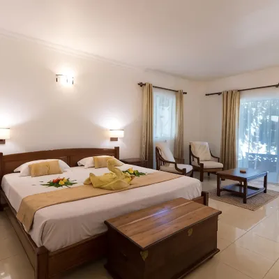 Hibiscus Boutique Hotel Hotels near Pereybere Public Beach