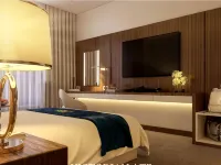 Al Hayat Hotel Hotels near Petrofac International Ltd.