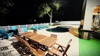 “Fun in the sun” family retreat - プライペートプール