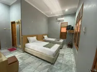 Bumi Kedaton Resort - parking
