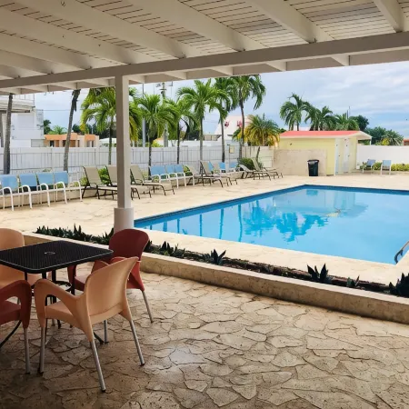 Arecibo Inn