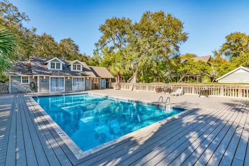 Bald Head Island Family Retreat with private pool, BHI & Shoals! - ビーチサイド