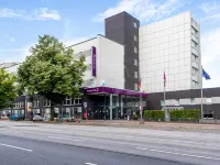 Premier Inn Hamburg City Ost Hotels near Hohenfelde