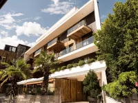 Select Hill Resort - Strand