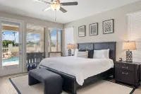 Sunset Oasis: 4 Bed Retreat w/ Pool Heating Included! Stunning Golf Course Views