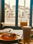 Central Plaza - breakfast