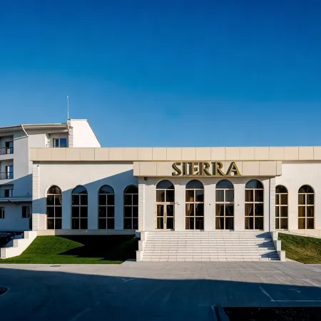 Sierra Hotels in Pitesti
