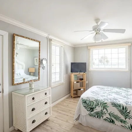 Salty Kisses Seaside Condo just steps to the beach and fishing pier