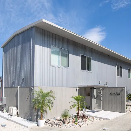 Coccia House