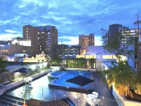 Hotel Grand Chancellor Adelaide - piscina