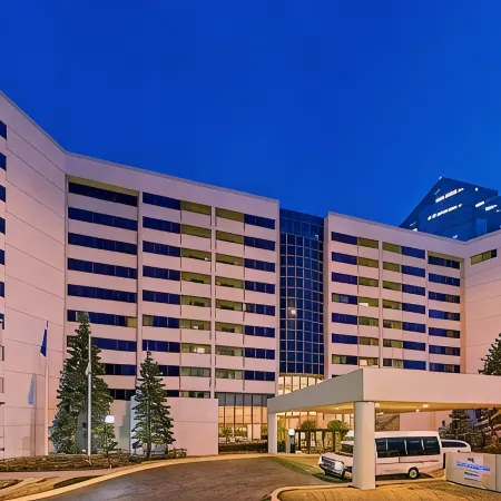 Hilton Chicago/Oak Brook Suites
