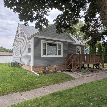 Welcoming Updated 3-Bedroom House Close to Downtown Clear Lake and City Beach! Отели в г. Клир Лейк