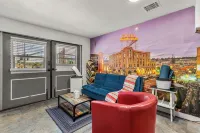 NoHo Stone Bungalow w/AC, W/D, 2 Smart TVs w/Speedy WiFi at Forest & Beaver St - Holiday bungalows