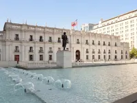 Nobile Inn Santiago - Parking