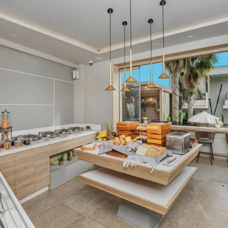 Pefki Deluxe Residences - Adults Only 16Plus