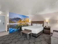 Clarion Pointe Wenatchee Hotels in Wenatchee